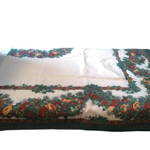 Fashion Industries Christmas Rectangular Fruit Pinecone VTG Tablecloth 60 x 84 - Picture 2 of 7